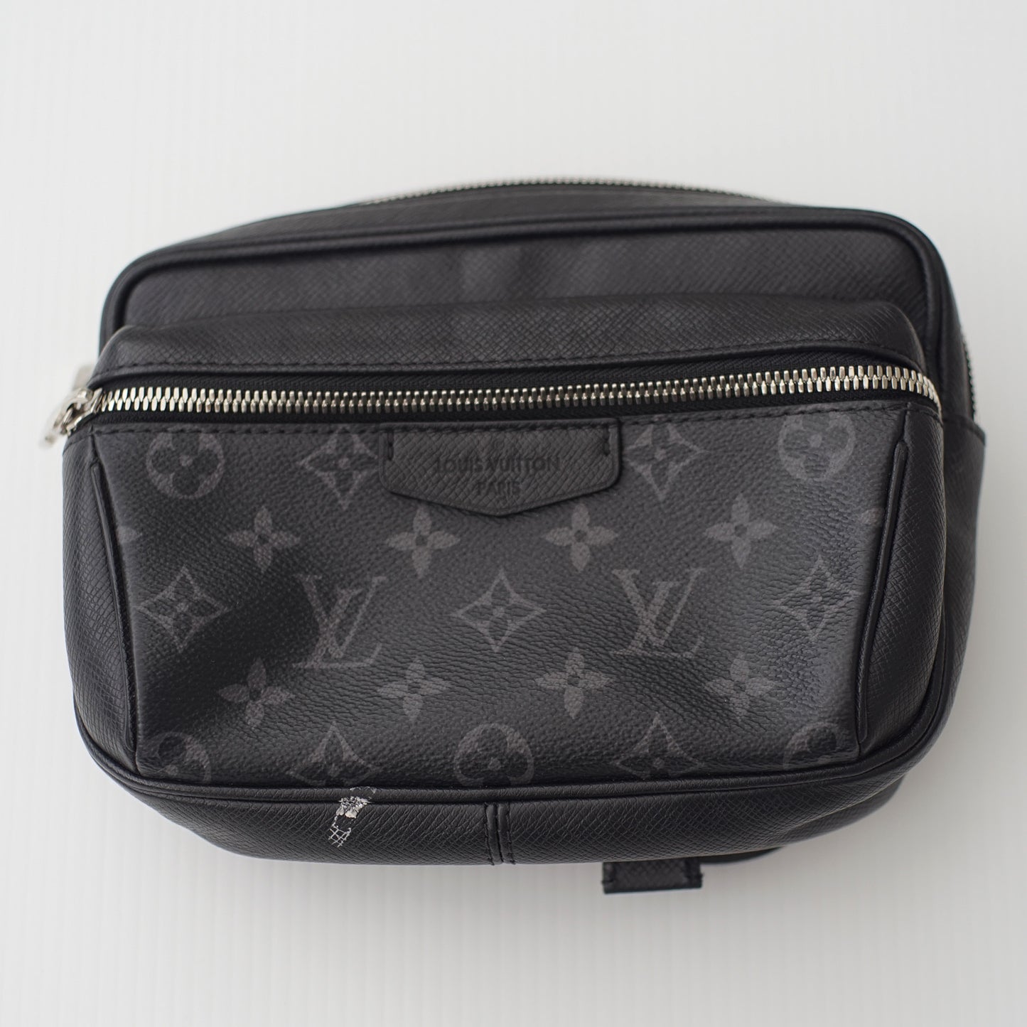 Louis Vuitton Outdoor Bumbag Monogram Eclipse Taigarama Black