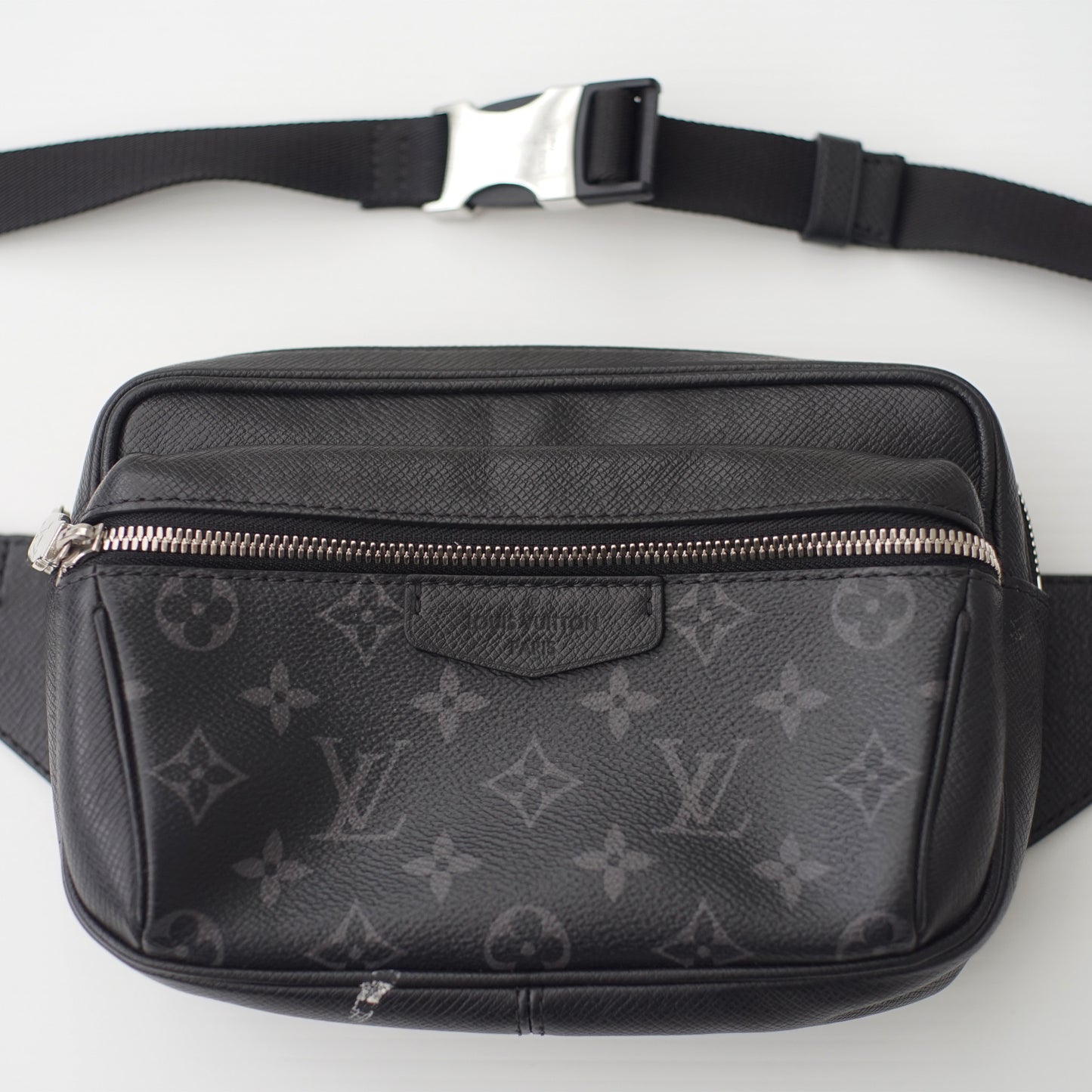 Louis Vuitton Outdoor Bumbag Monogram Eclipse Taigarama Black