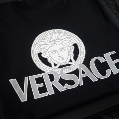 Versace Medusa Print T-Shirt